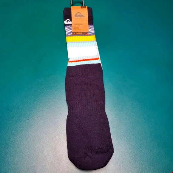 2 Pairs of Quicksilver Crew Socks - Picture 1 of 4
